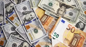 تراجع جديد بمصر.. سعر الدولار يكسر حاجز التوقعات بختام تعاملات الثلاثاء